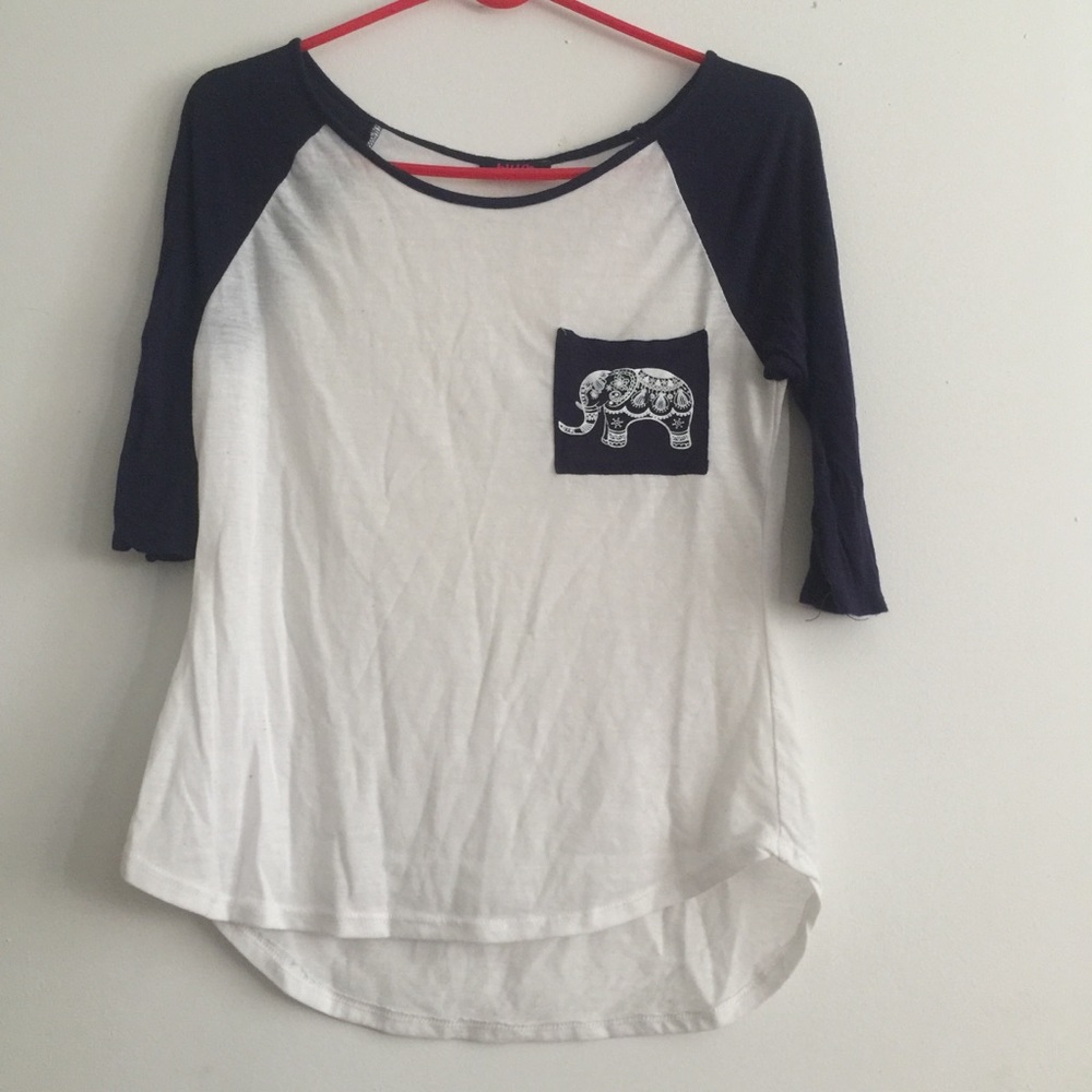 Elephant pocket tee